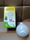 FOCO CON SENSOR DE MOVIMIENTO 15W |056013|