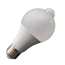 FOCO CON SENSOR DE MOVIMIENTO 15W |056013|
